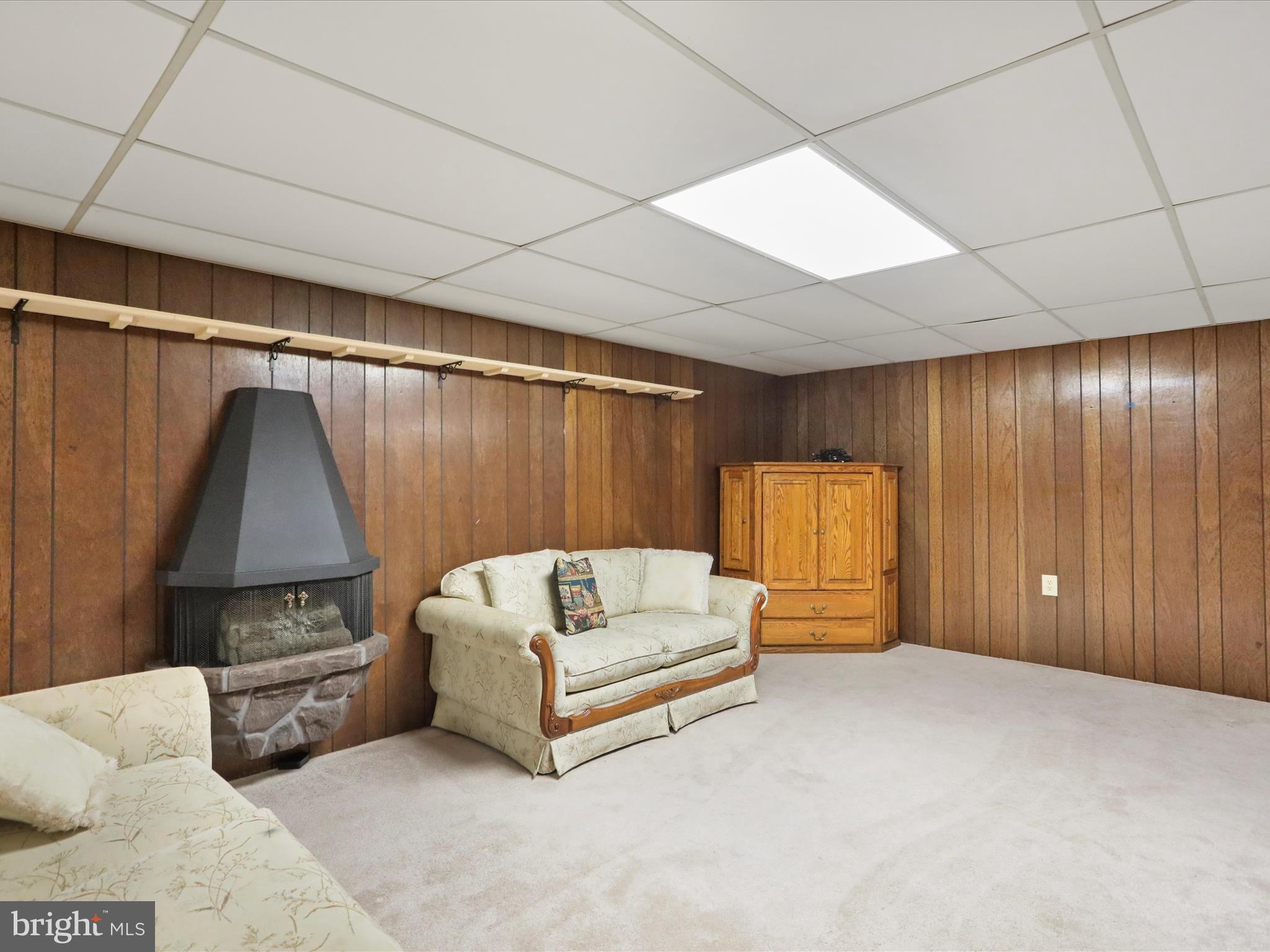 FOUNTAIN HEAD - Residential