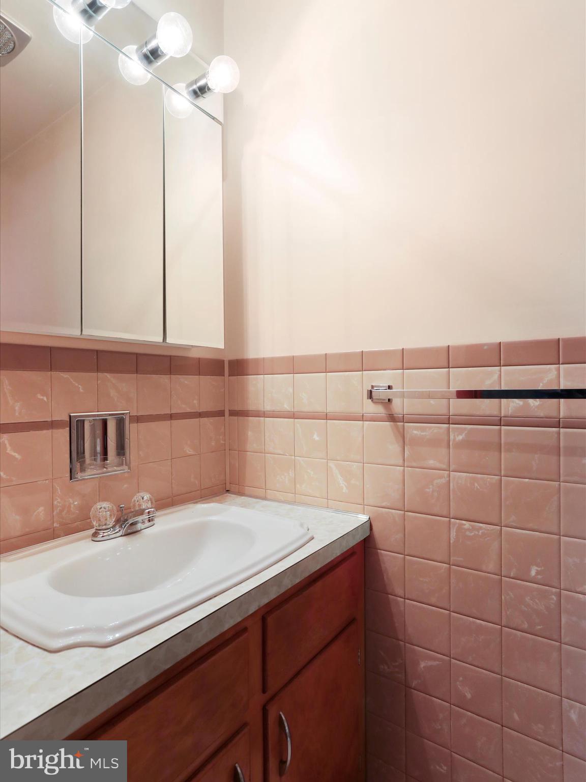 FOUNTAIN HEAD - Residential