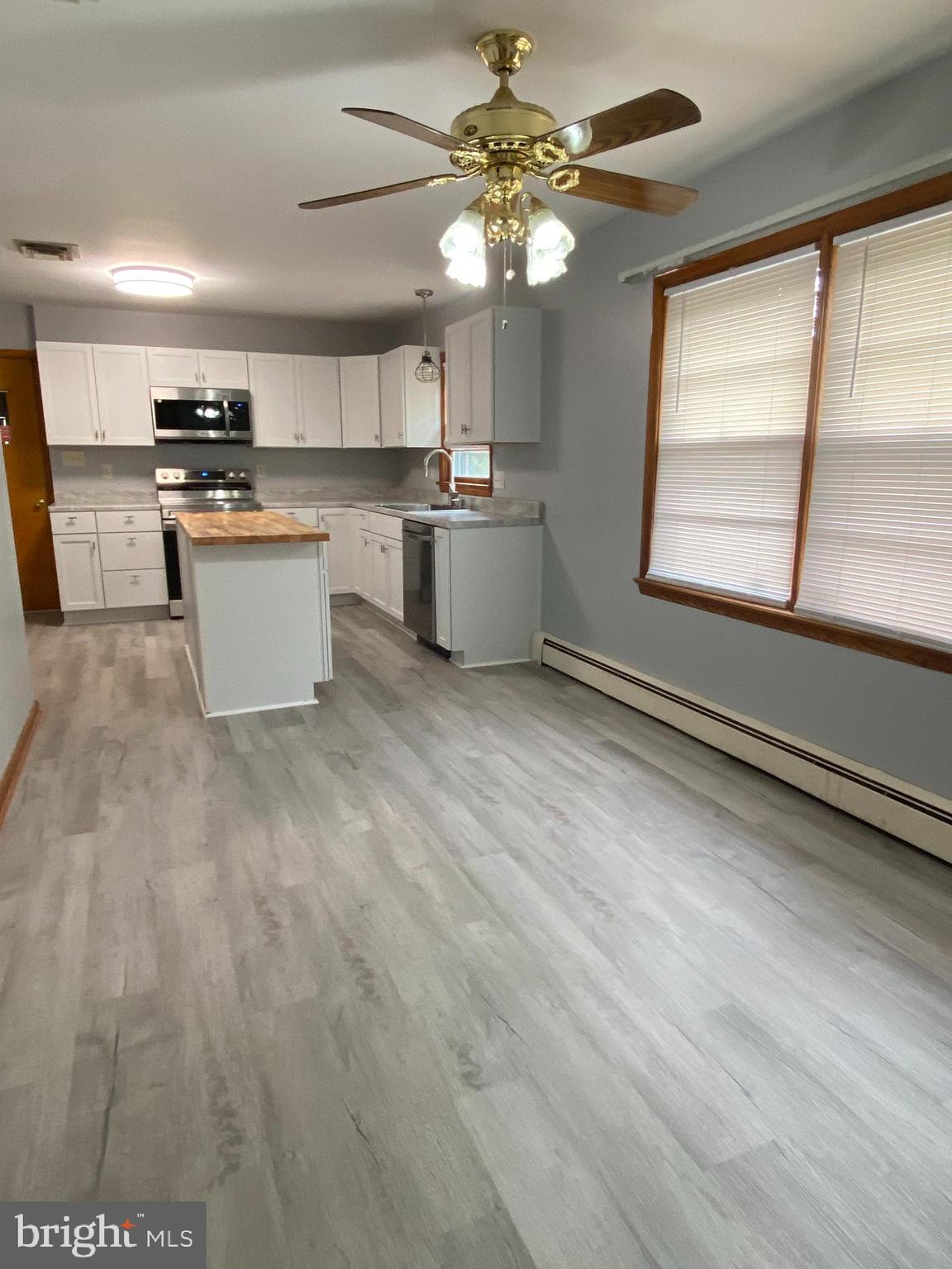 FOUNTAIN HEAD - Residential