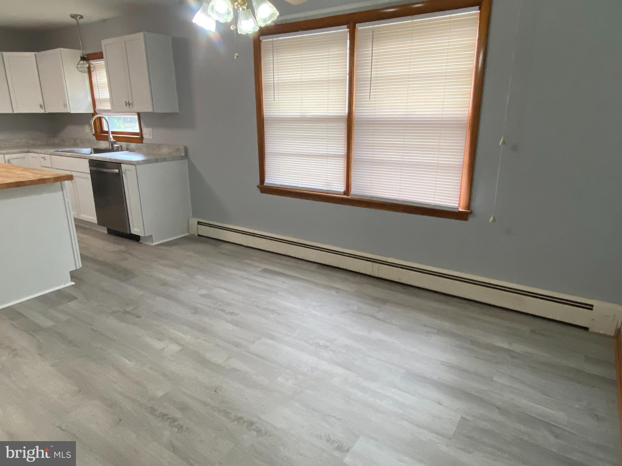 FOUNTAIN HEAD - Residential