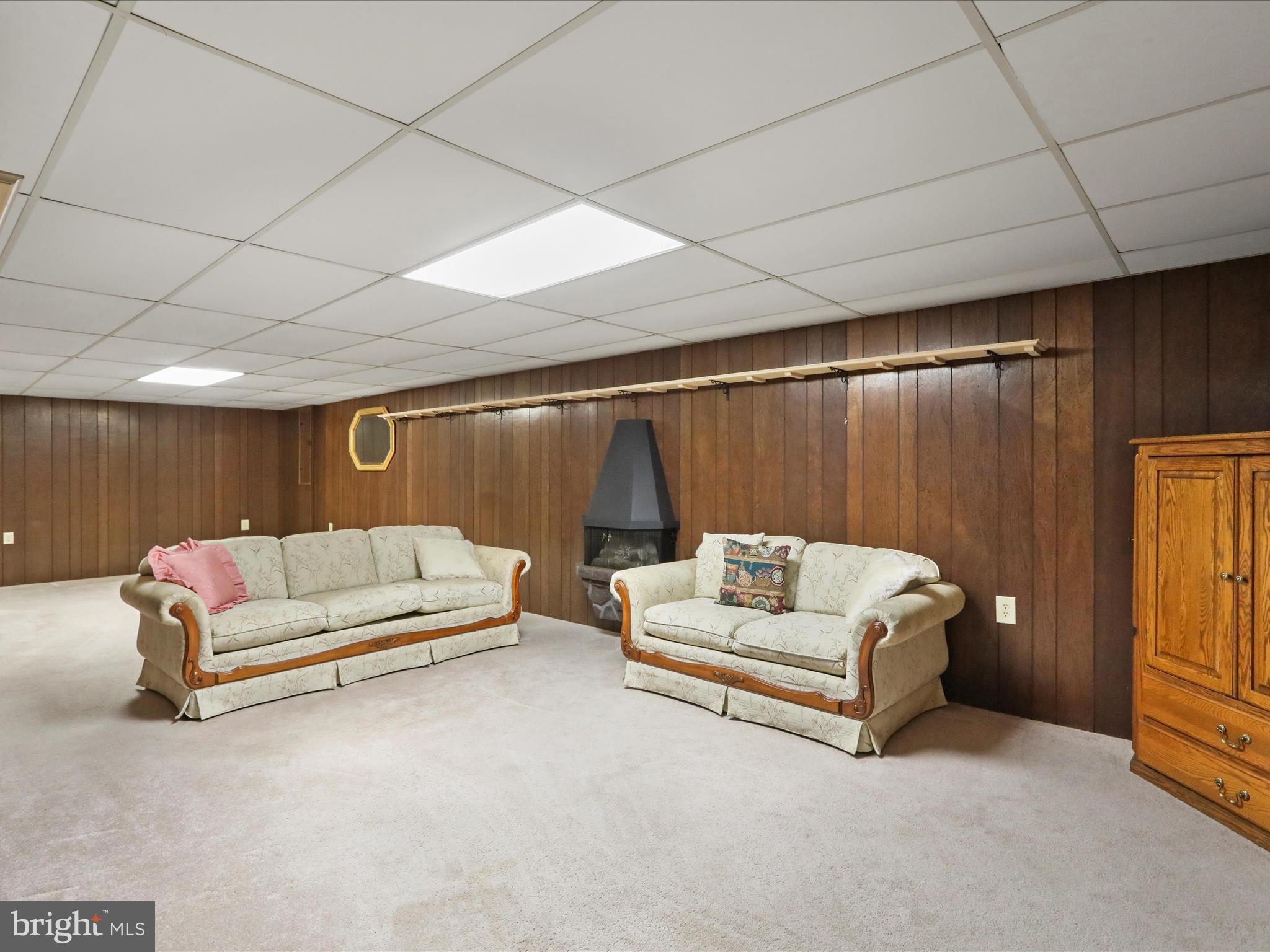 FOUNTAIN HEAD - Residential