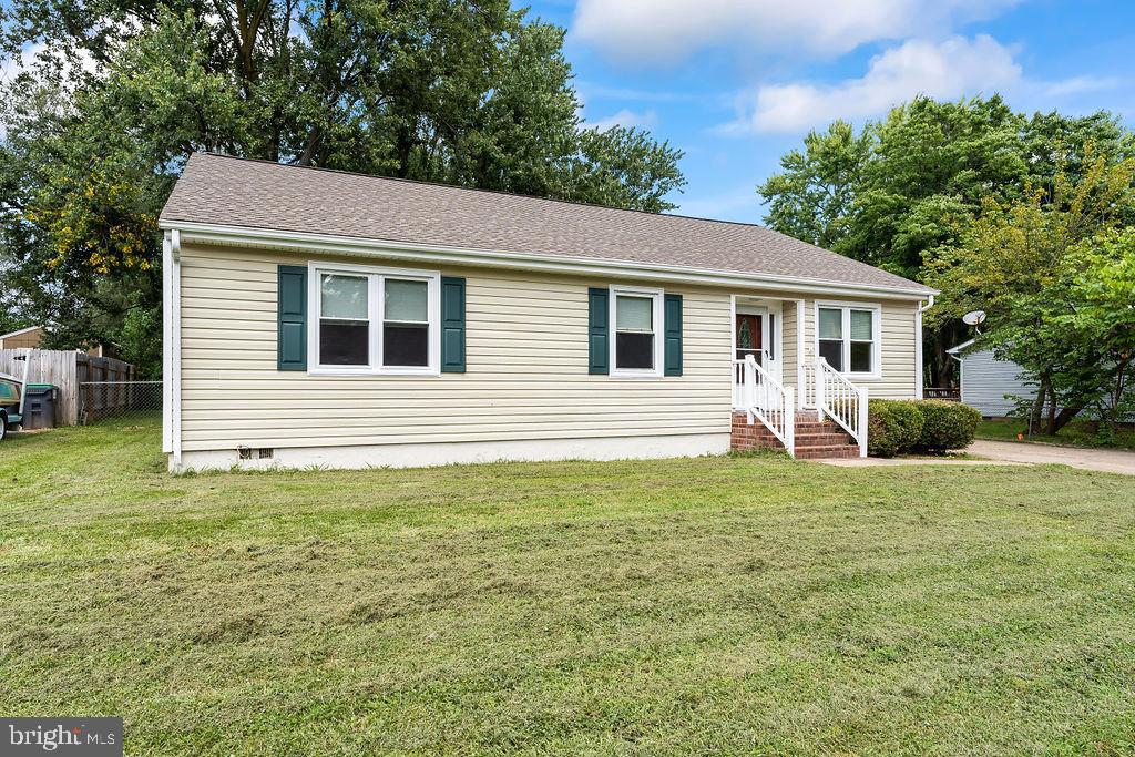 MAPLE GROVE - Residential