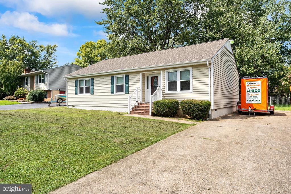 MAPLE GROVE - Residential