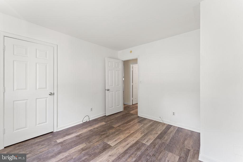 MAPLE GROVE - Residential