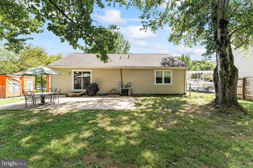 MAPLE GROVE - Residential