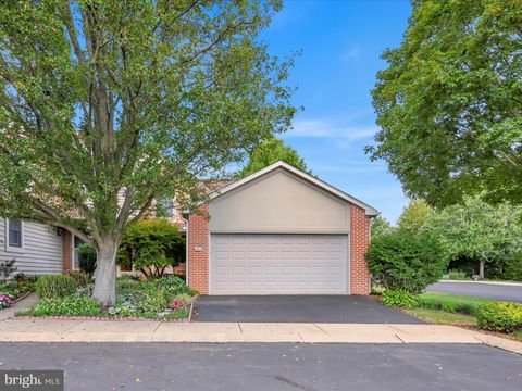 Photo of 1 Cardiff Court, LITITZ, PA 17543 (MLS # PALA2076486)