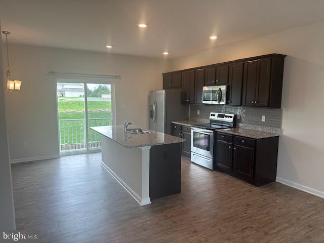 BERKELEY RIDGE - Residential