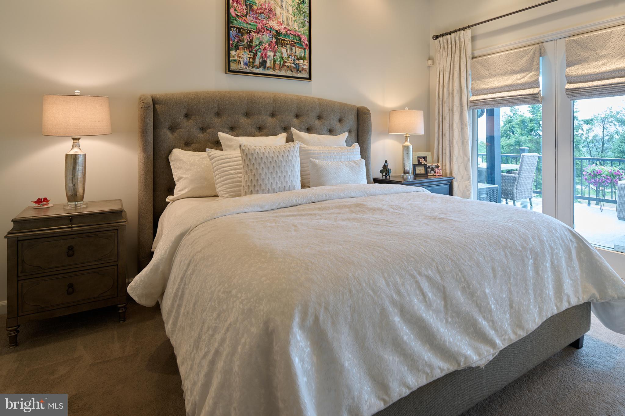 LAUREL HILLS - Residential