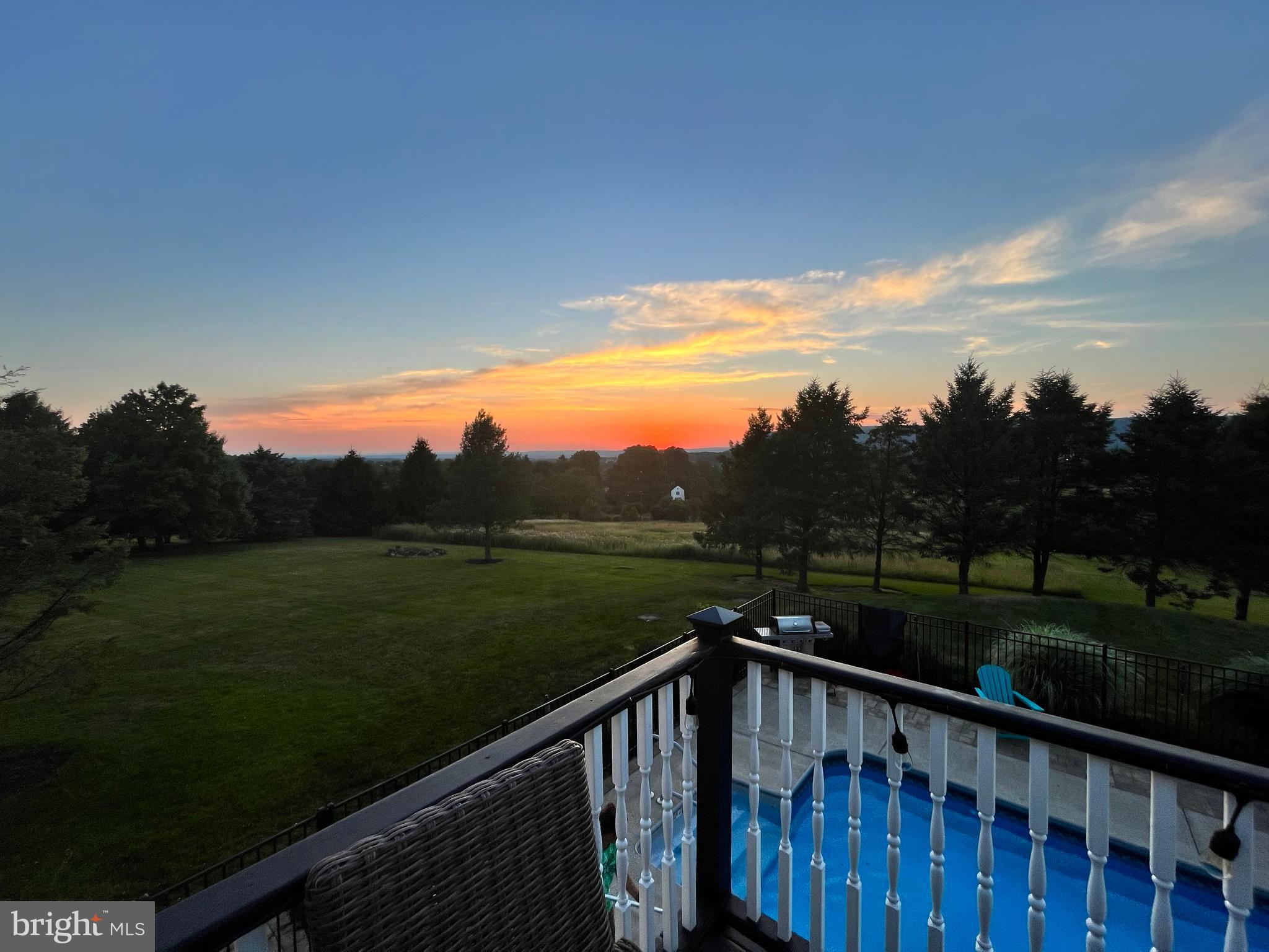 LAUREL HILLS - Residential