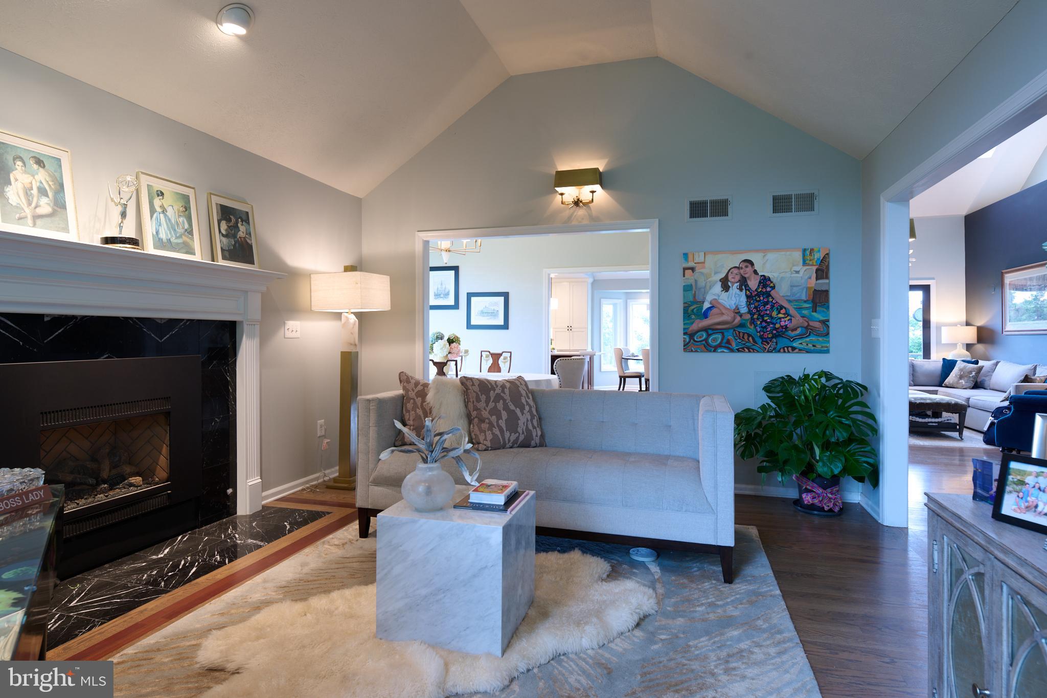 LAUREL HILLS - Residential