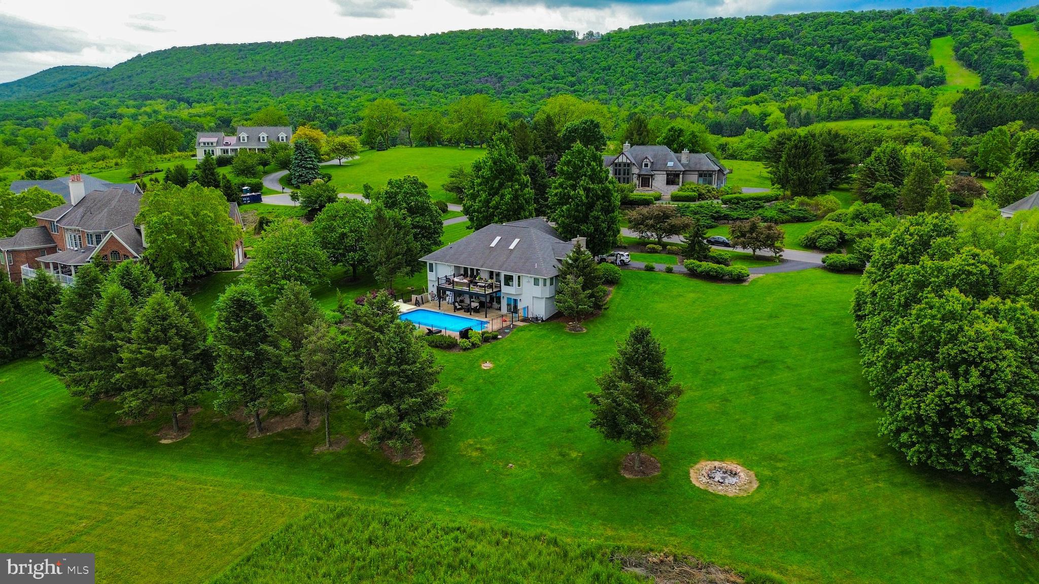 LAUREL HILLS - Residential