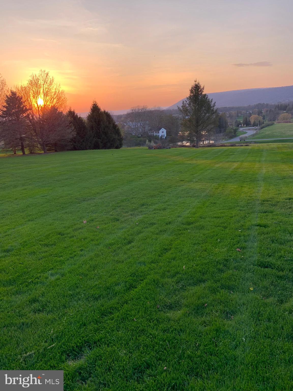 LAUREL HILLS - Residential