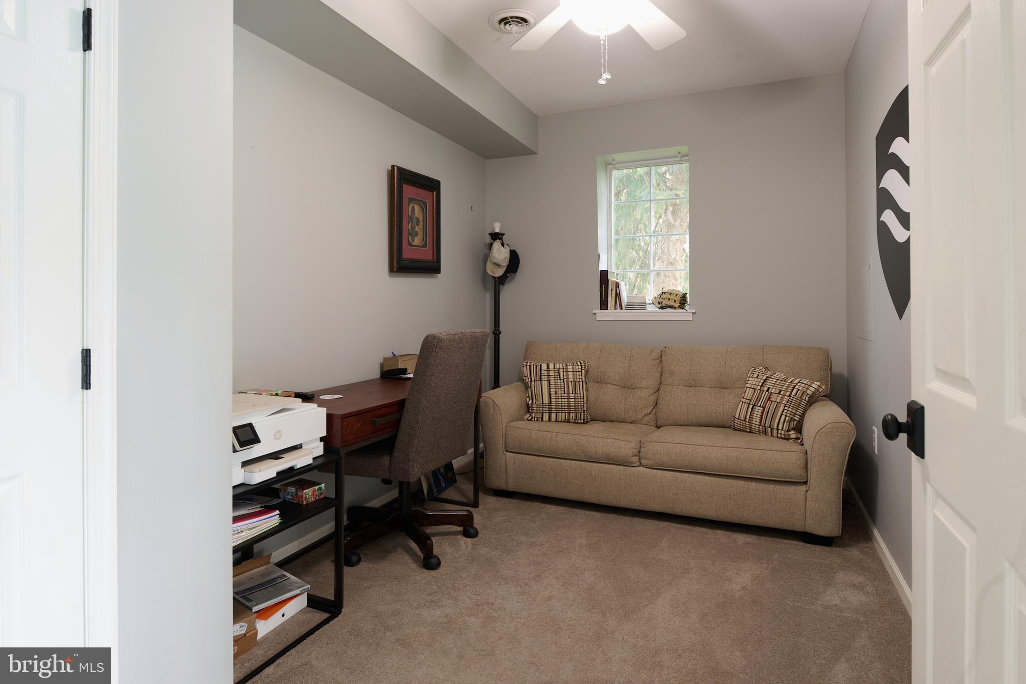 LAUREL HILLS - Residential