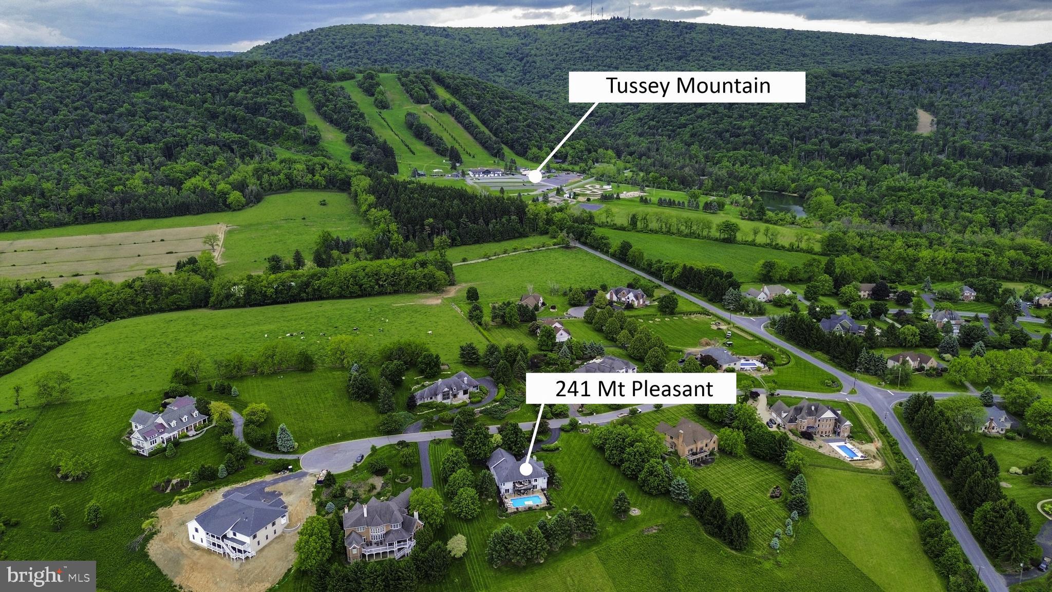 LAUREL HILLS - Residential