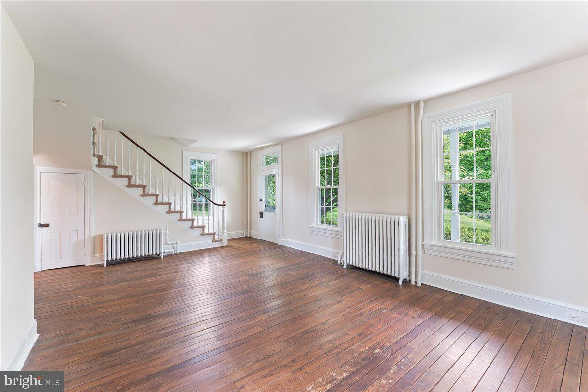 310 CEDAR LANE