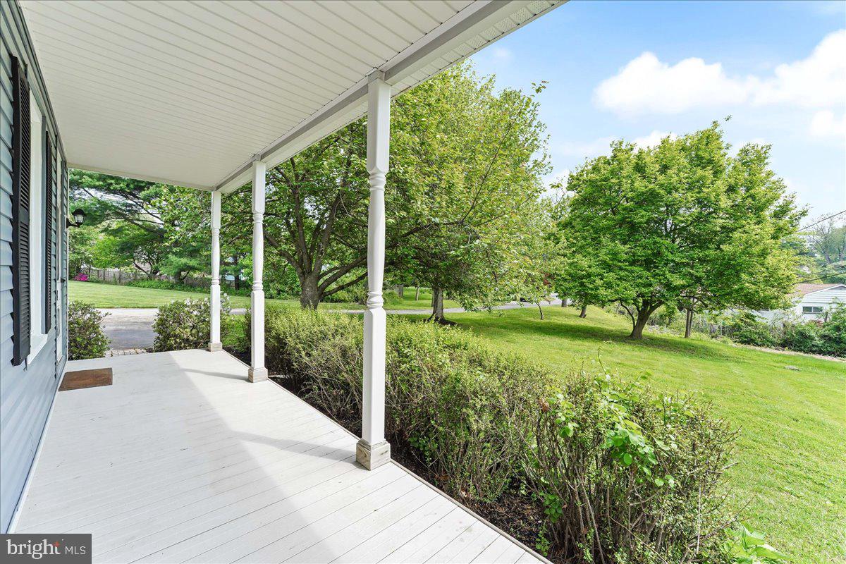 310 CEDAR LANE
