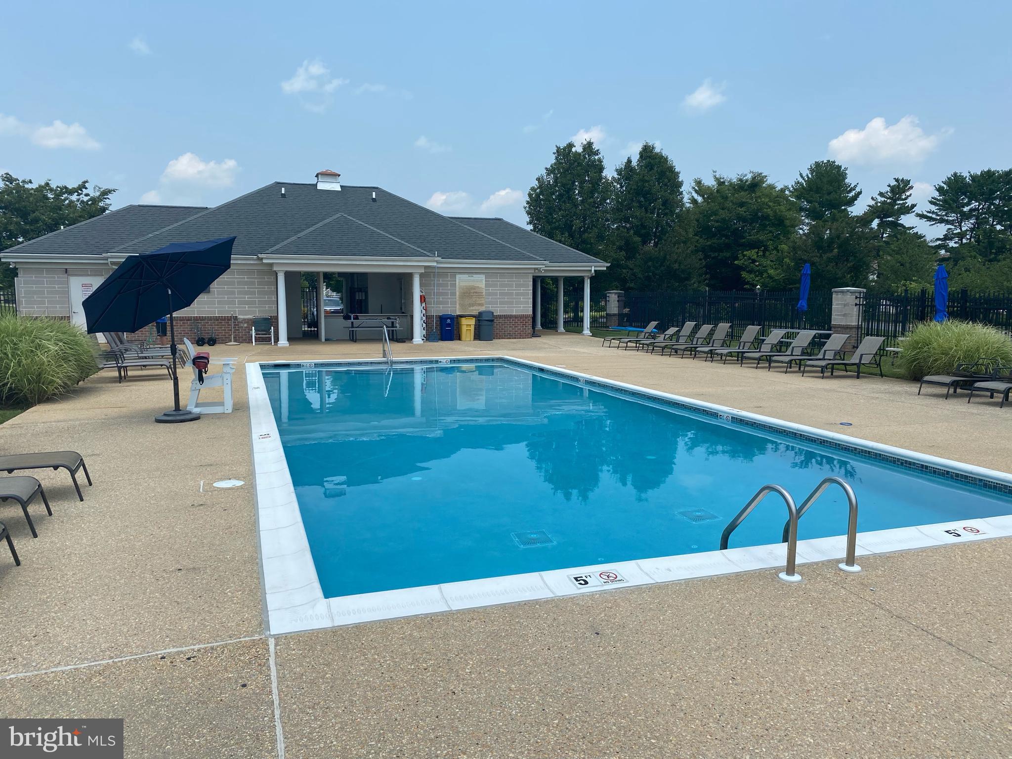 MOORES MEADOWS - Residential