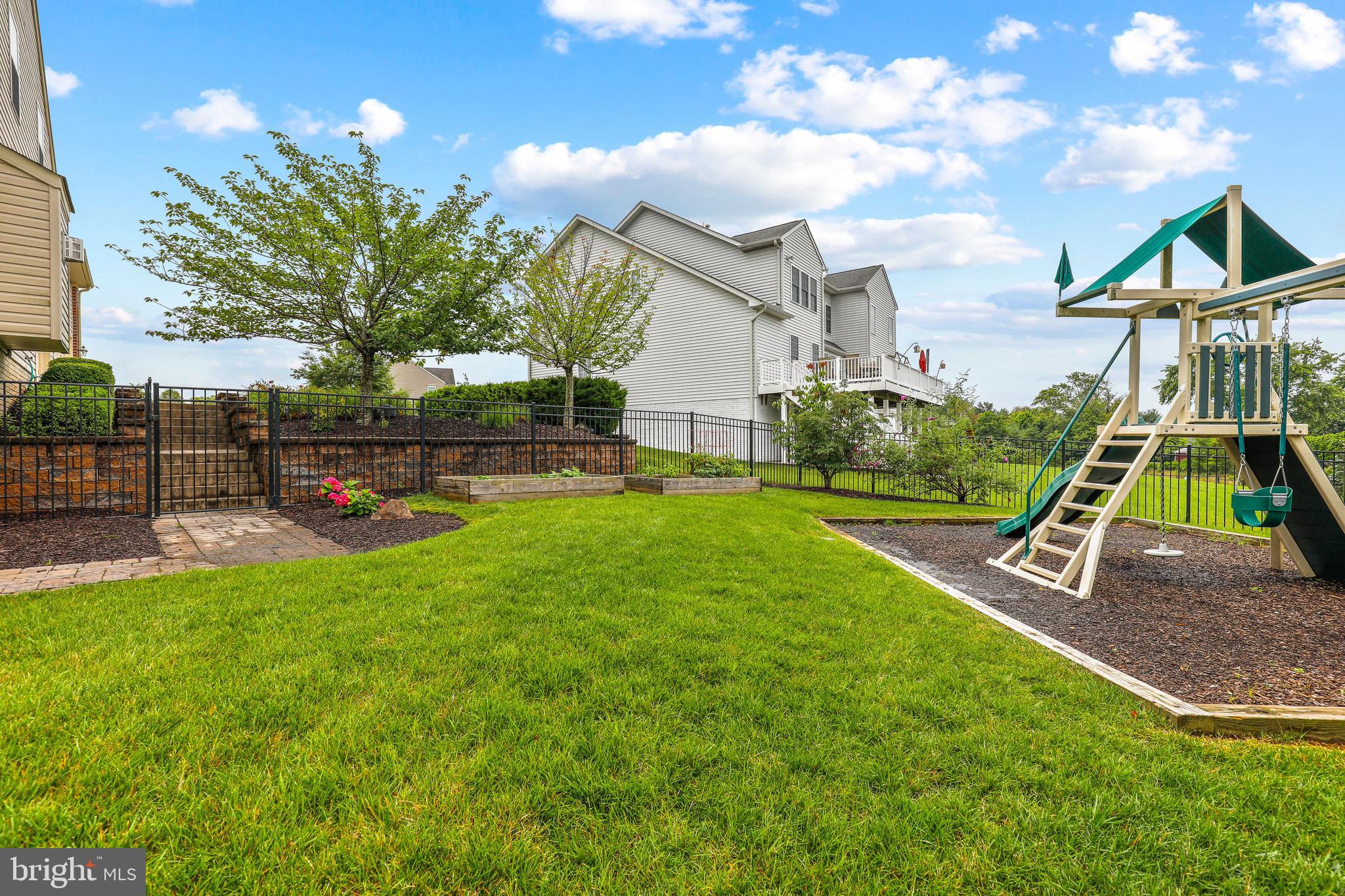 MOORES MEADOWS - Residential