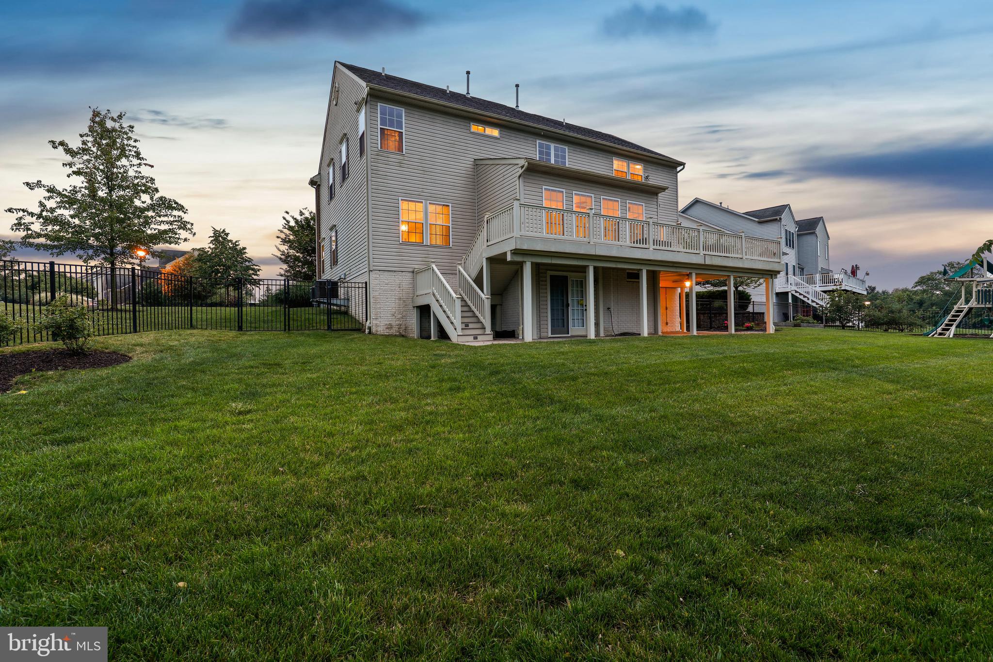 MOORES MEADOWS - Residential