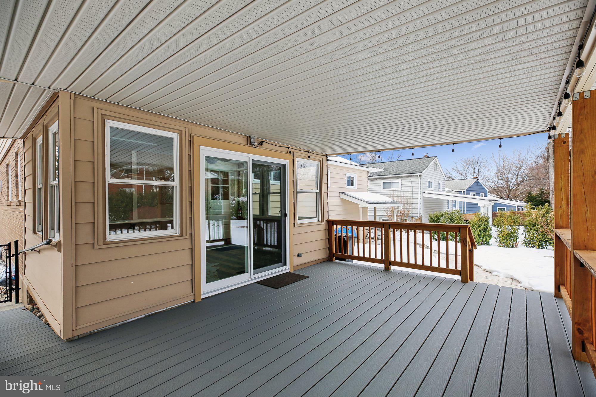 NEWPORT HILLS - Residential