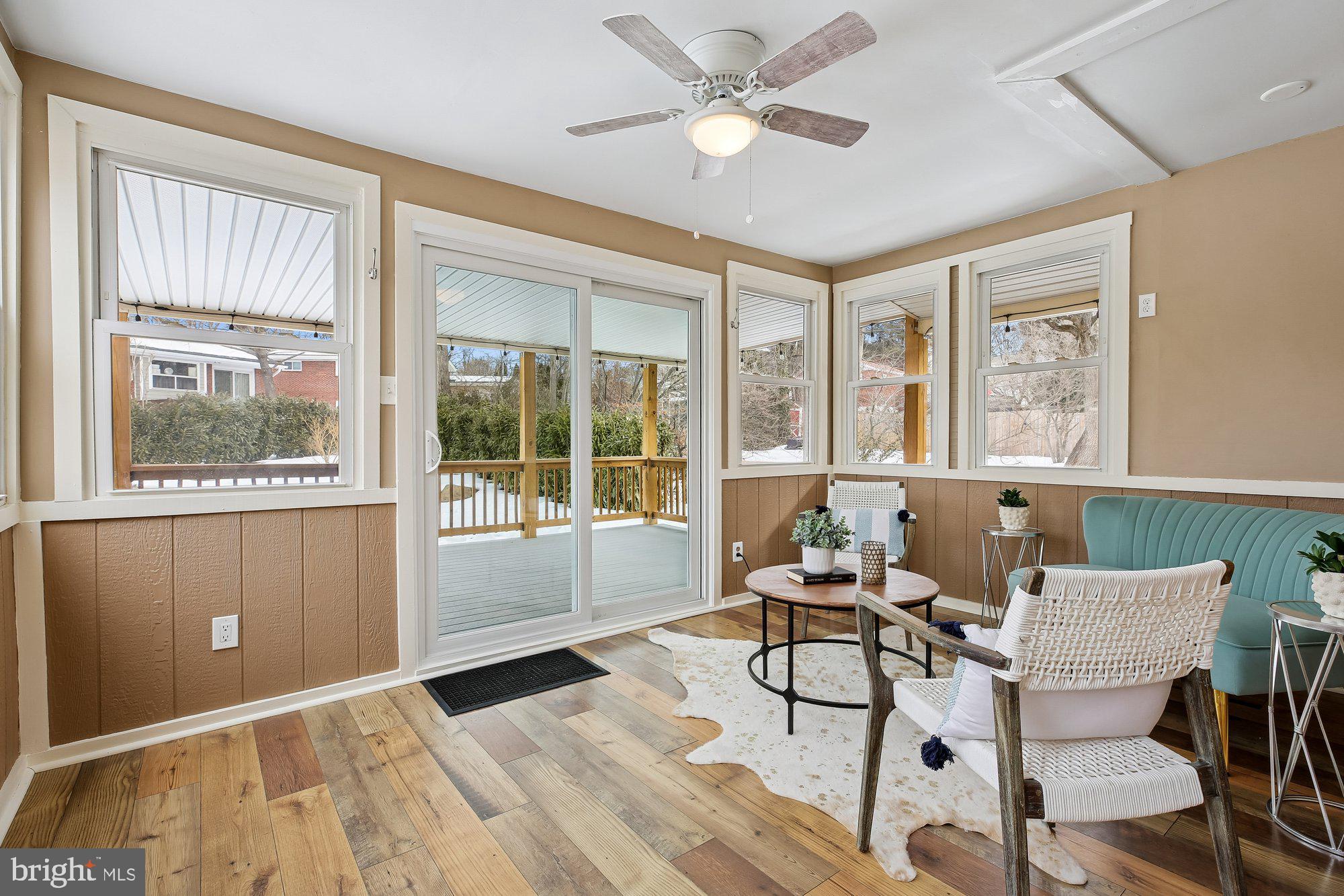 NEWPORT HILLS - Residential