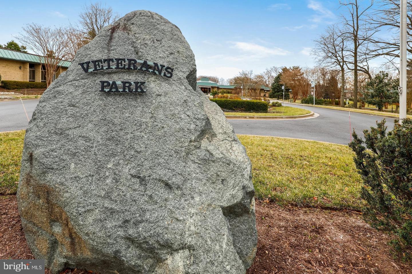 LEISURE WORLD - Residential