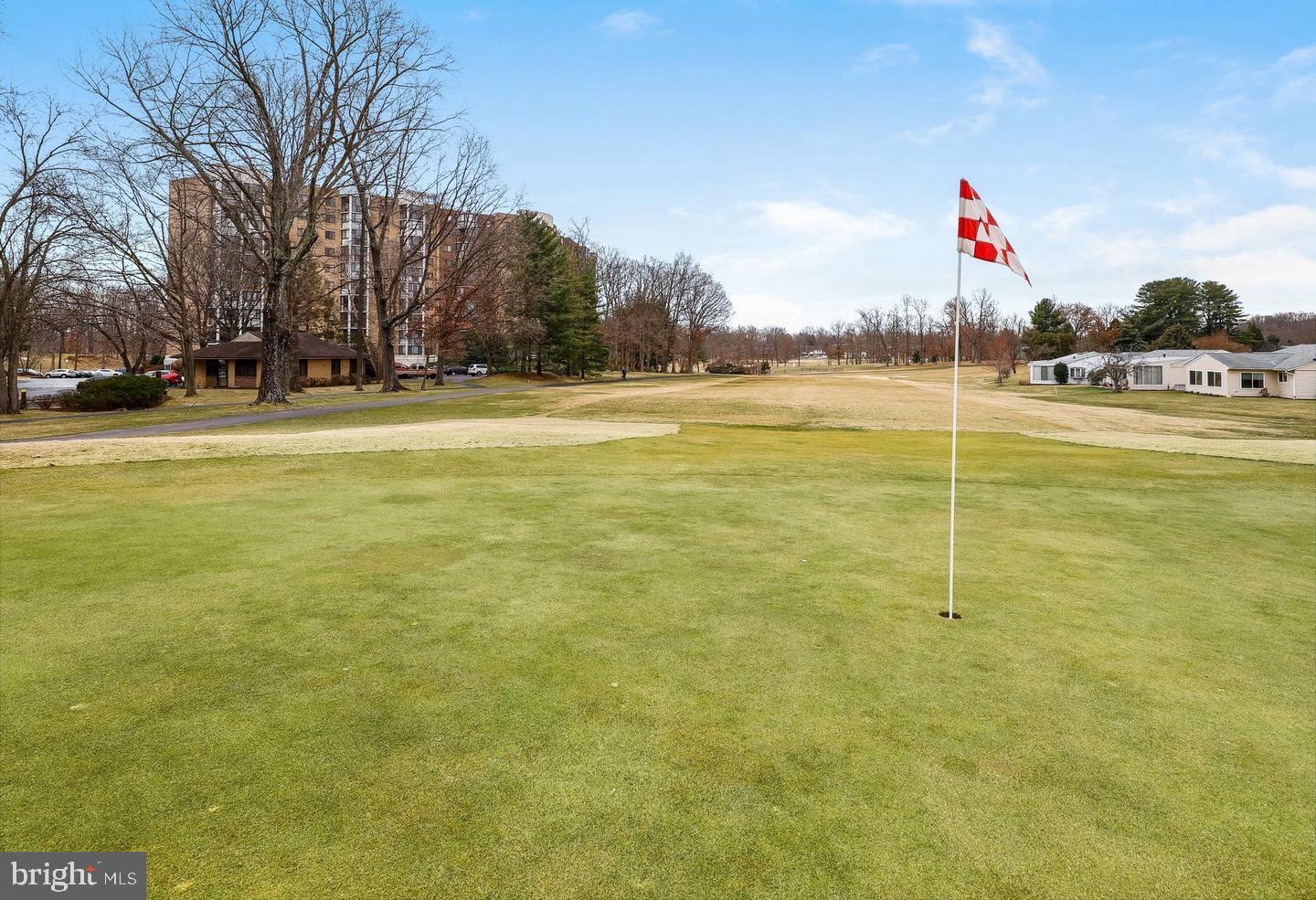 LEISURE WORLD - Residential