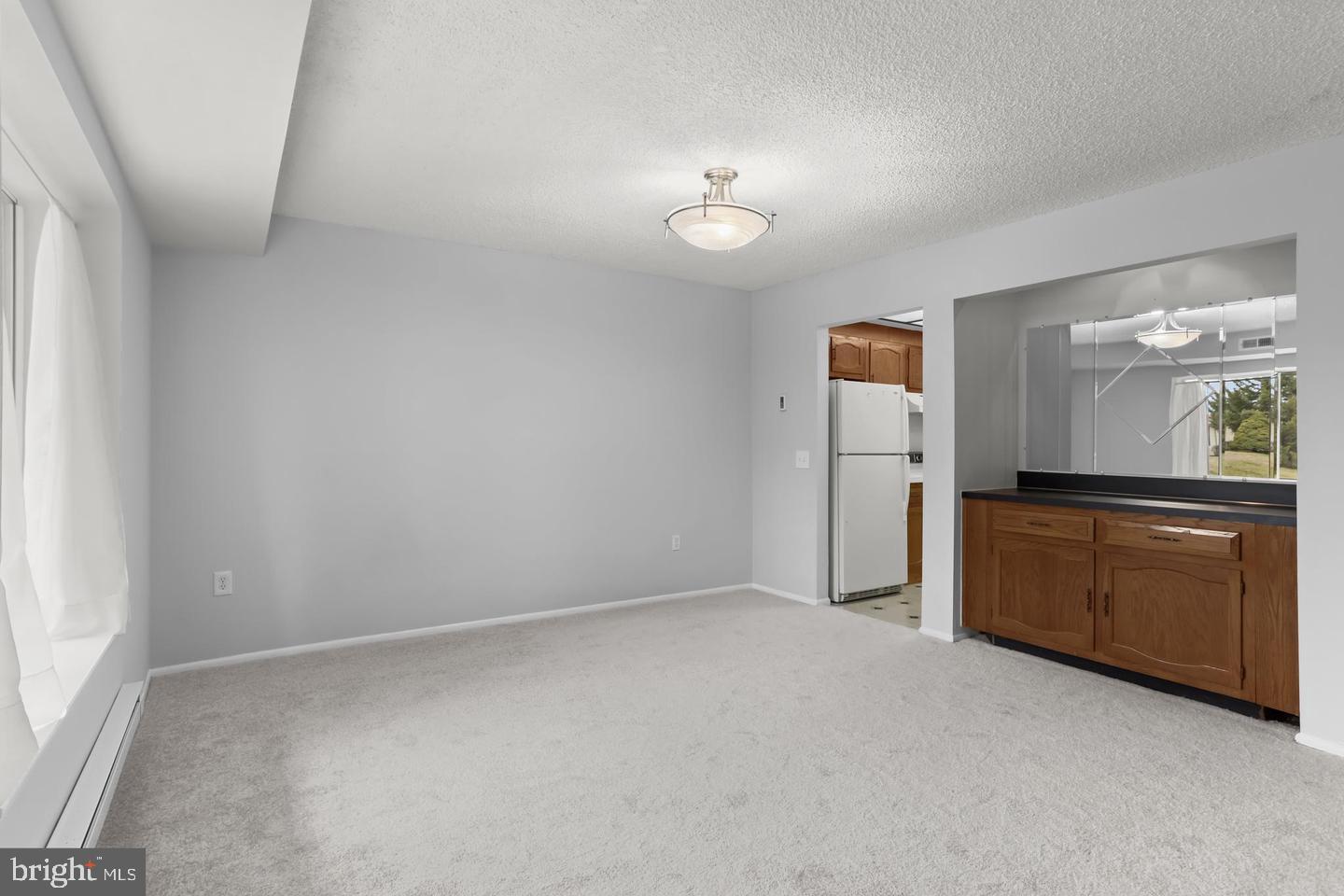 LEISURE WORLD - Residential