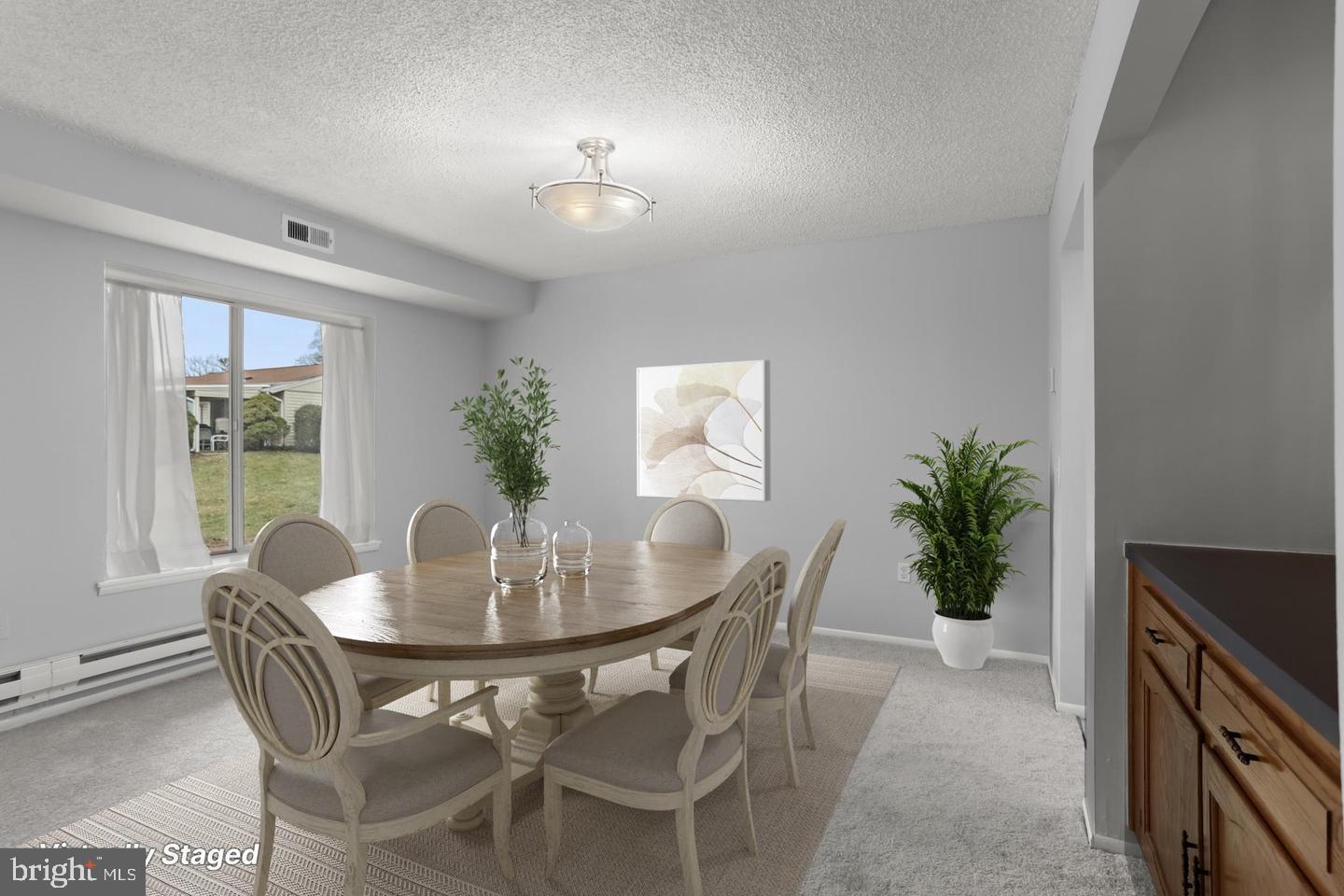 LEISURE WORLD - Residential