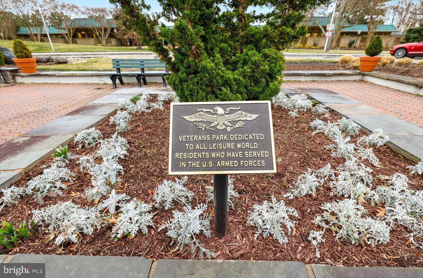 LEISURE WORLD - Residential