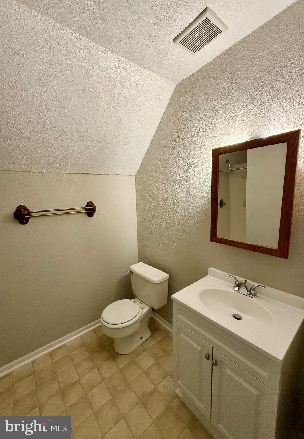 CROFTON VILLAGE - Residential