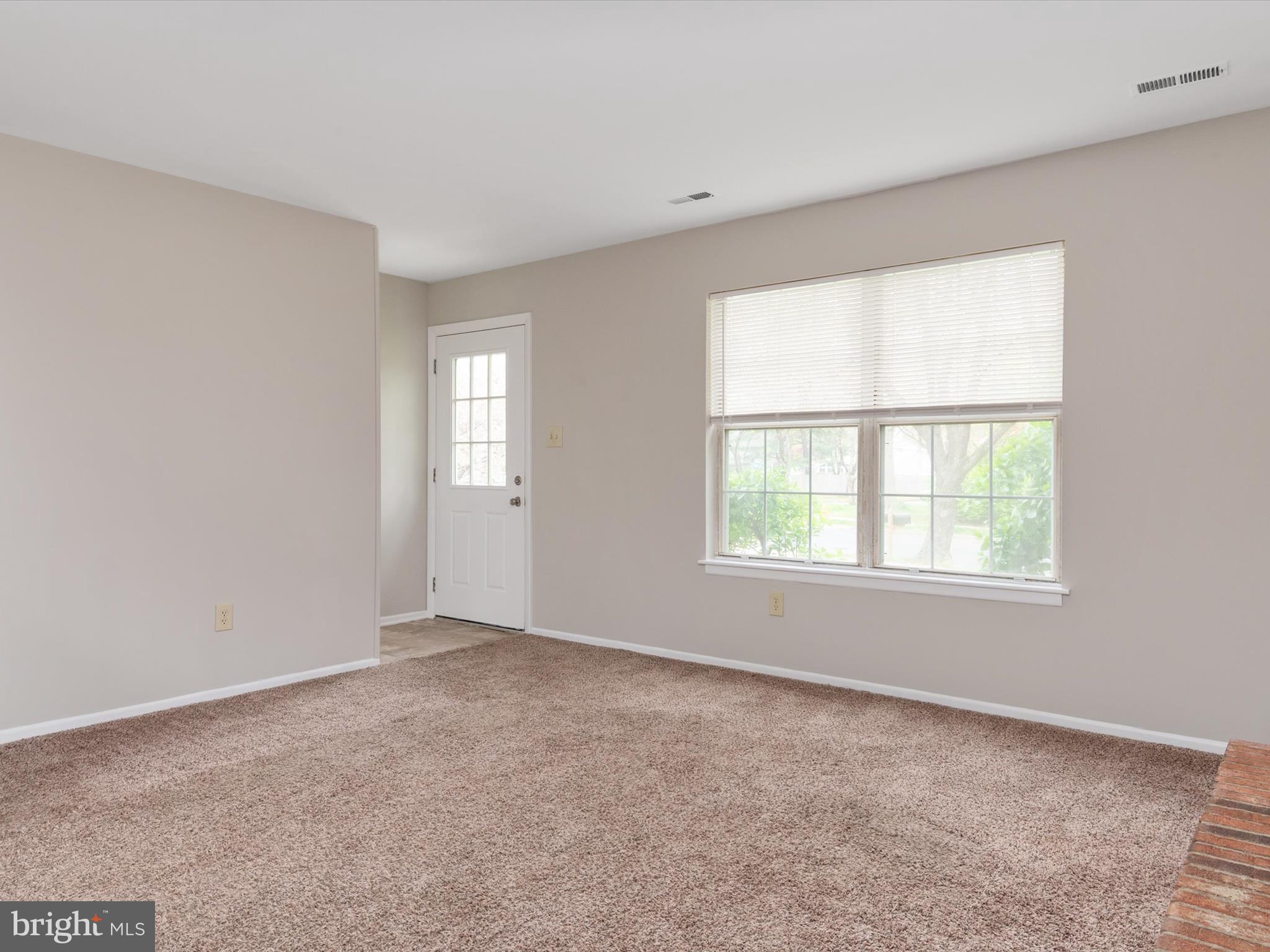 909 TRURO LANE