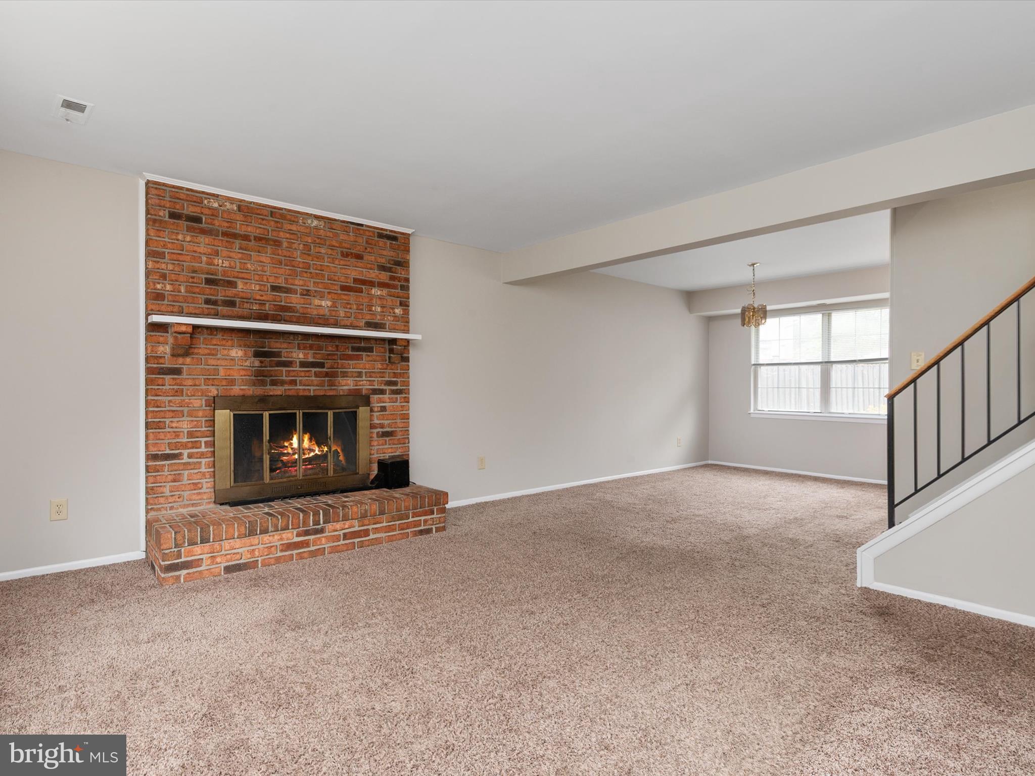 909 TRURO LANE