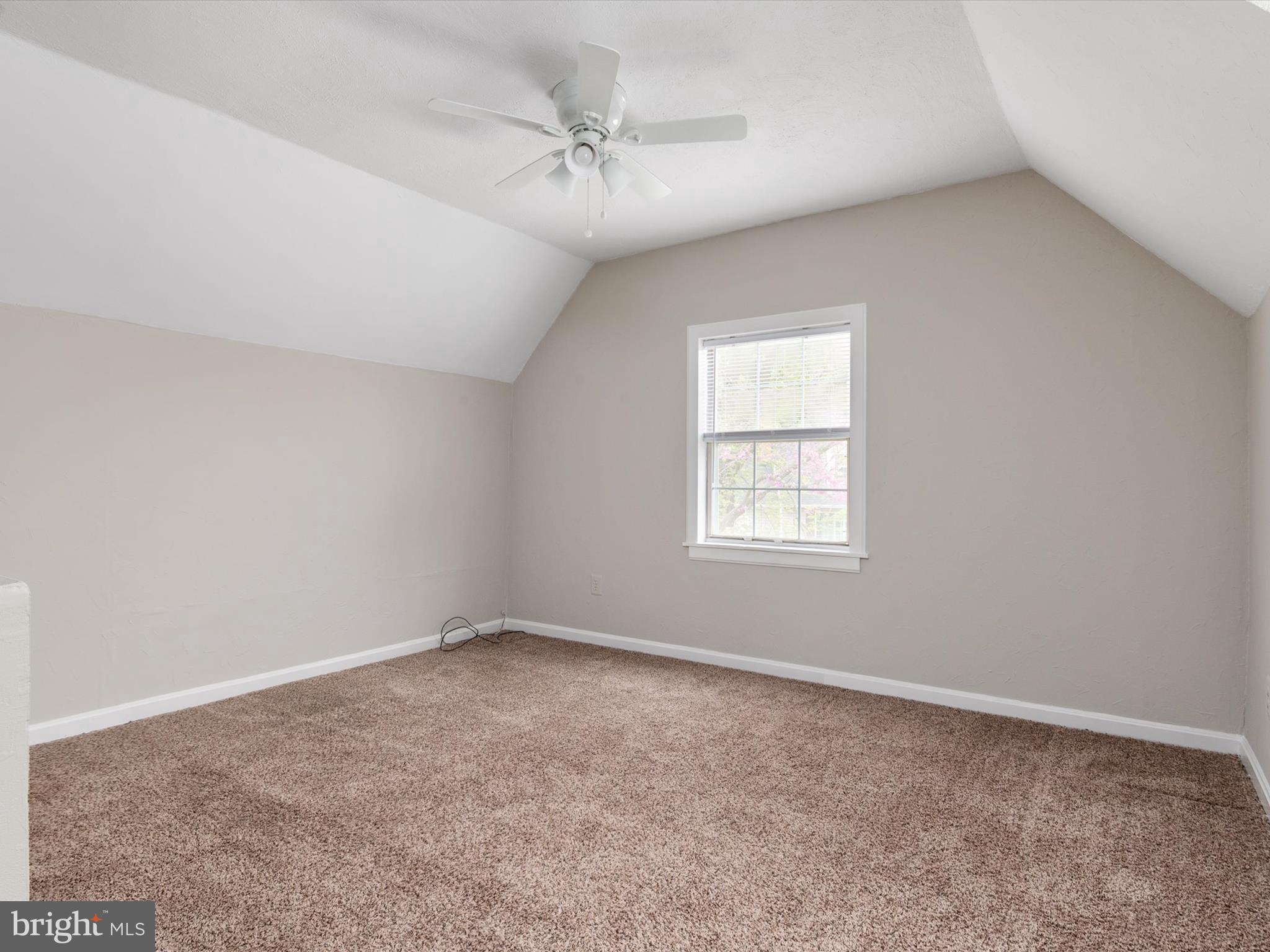 CROFTON VILLAGE - Residential