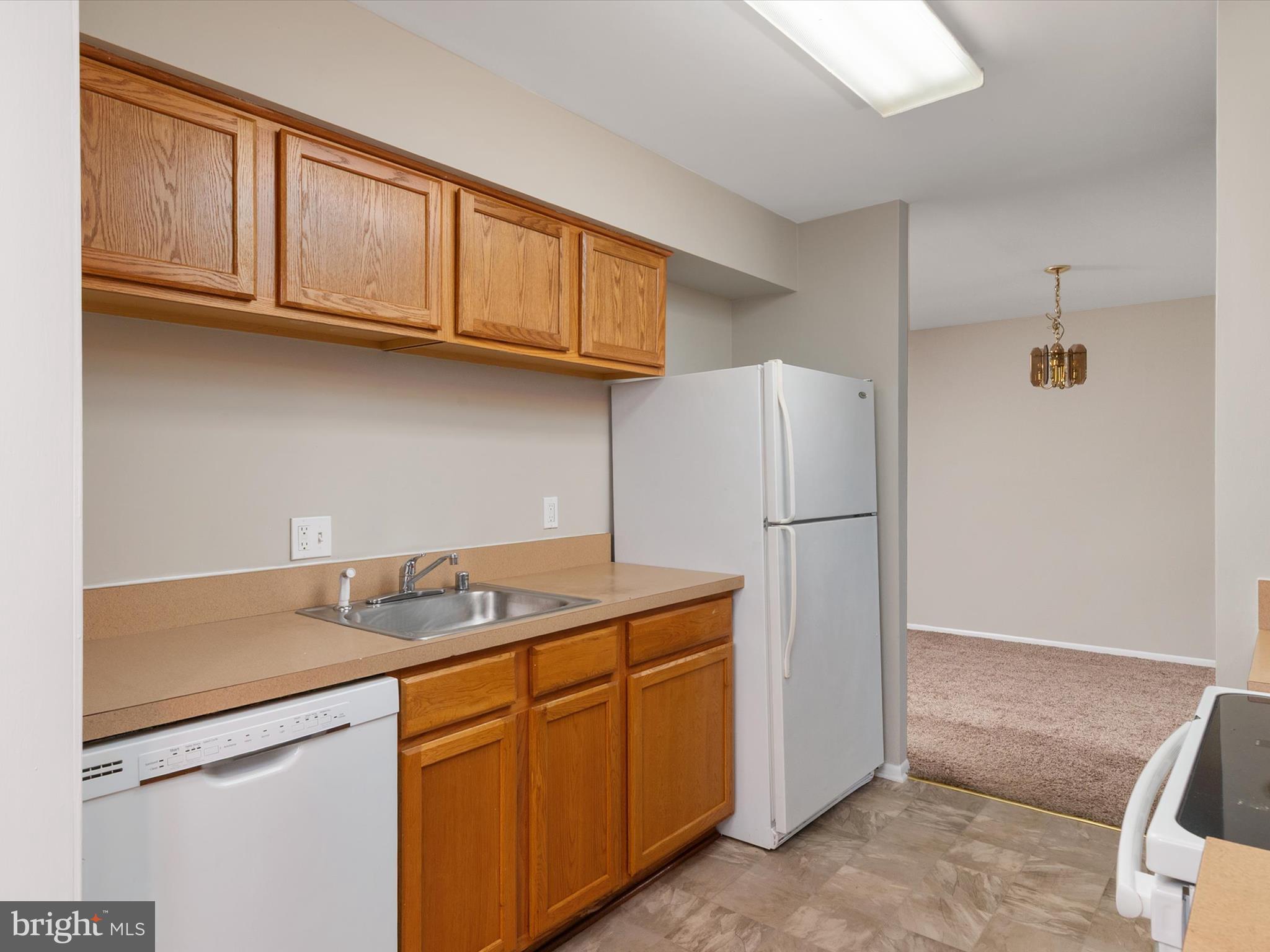 CROFTON VILLAGE - Residential