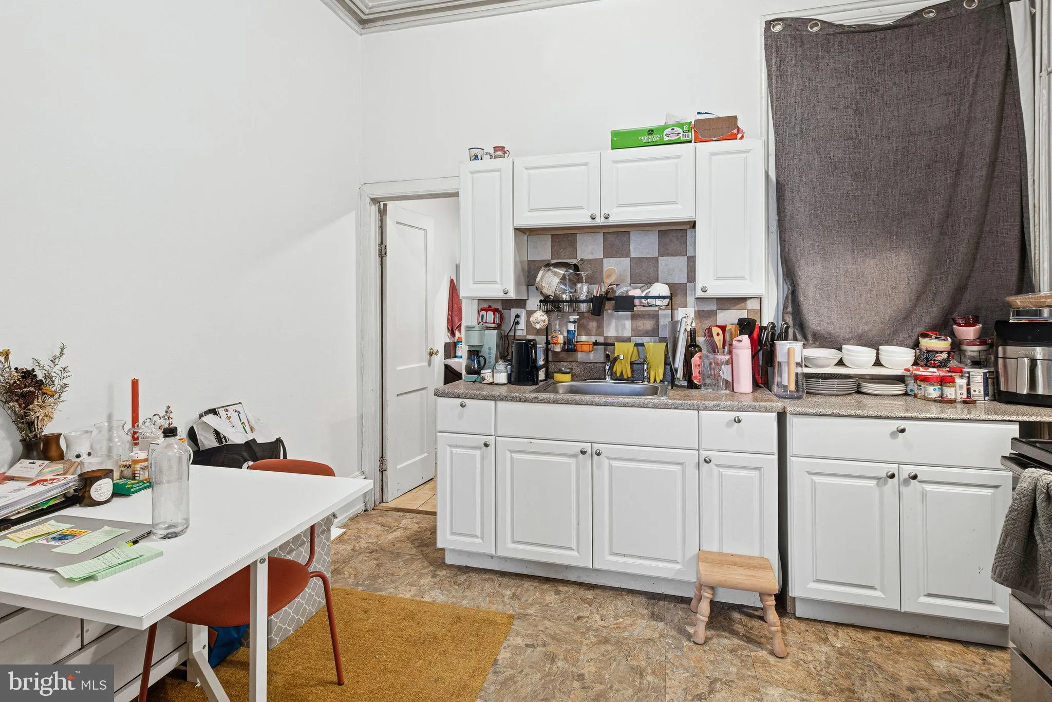 Philadelphia, Pennsylvania 19130, United States, 4 Bedrooms Bedrooms, ,Residential,Active,246938