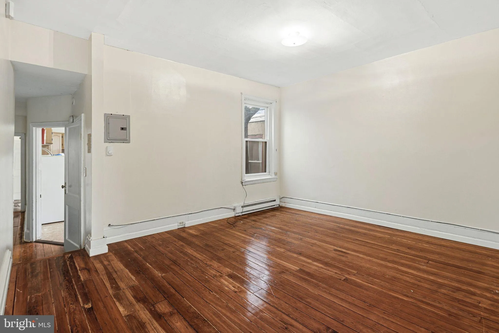 Philadelphia, Pennsylvania 19130, United States, 4 Bedrooms Bedrooms, ,Residential,Active,246938