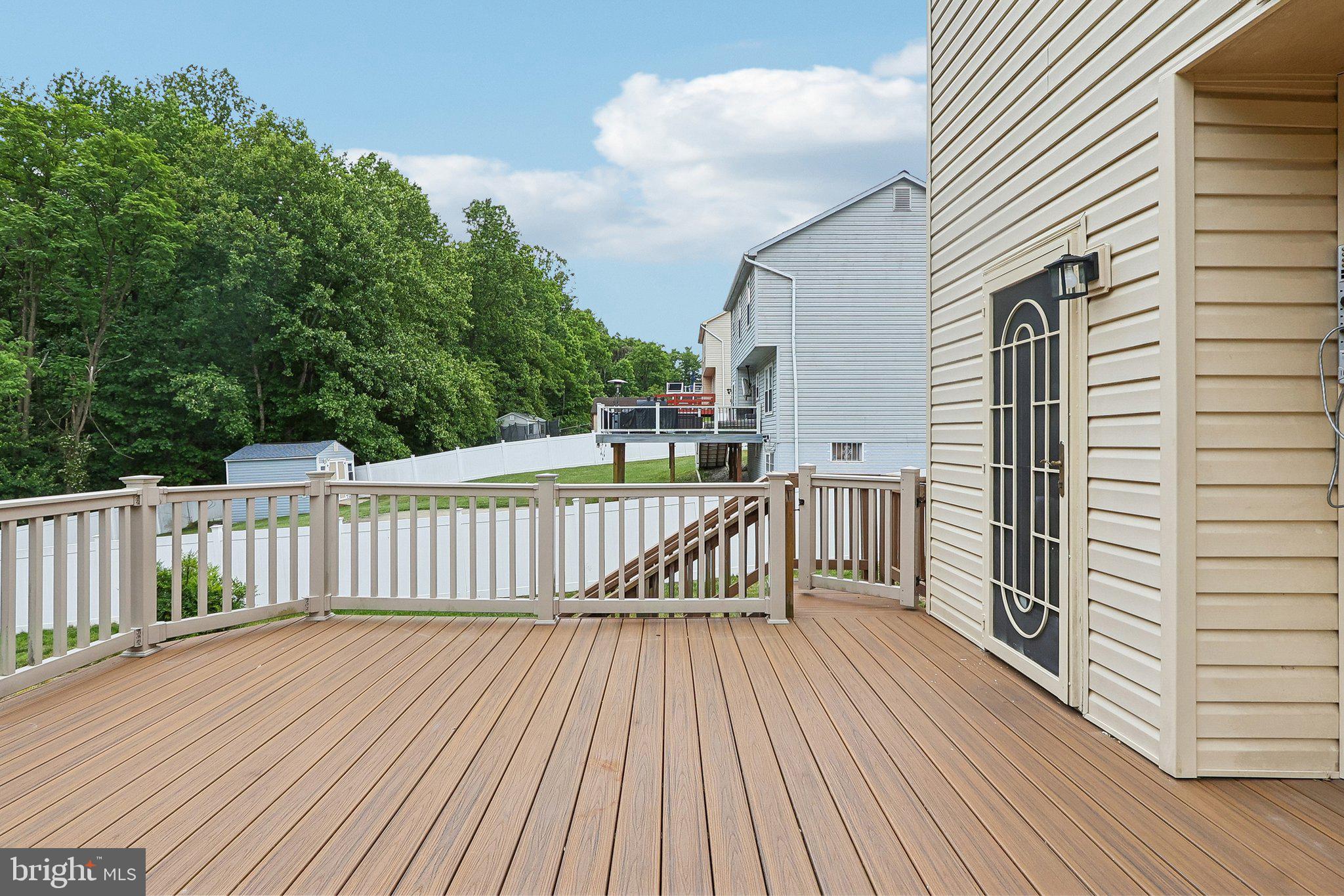 STONEGATE - Residential