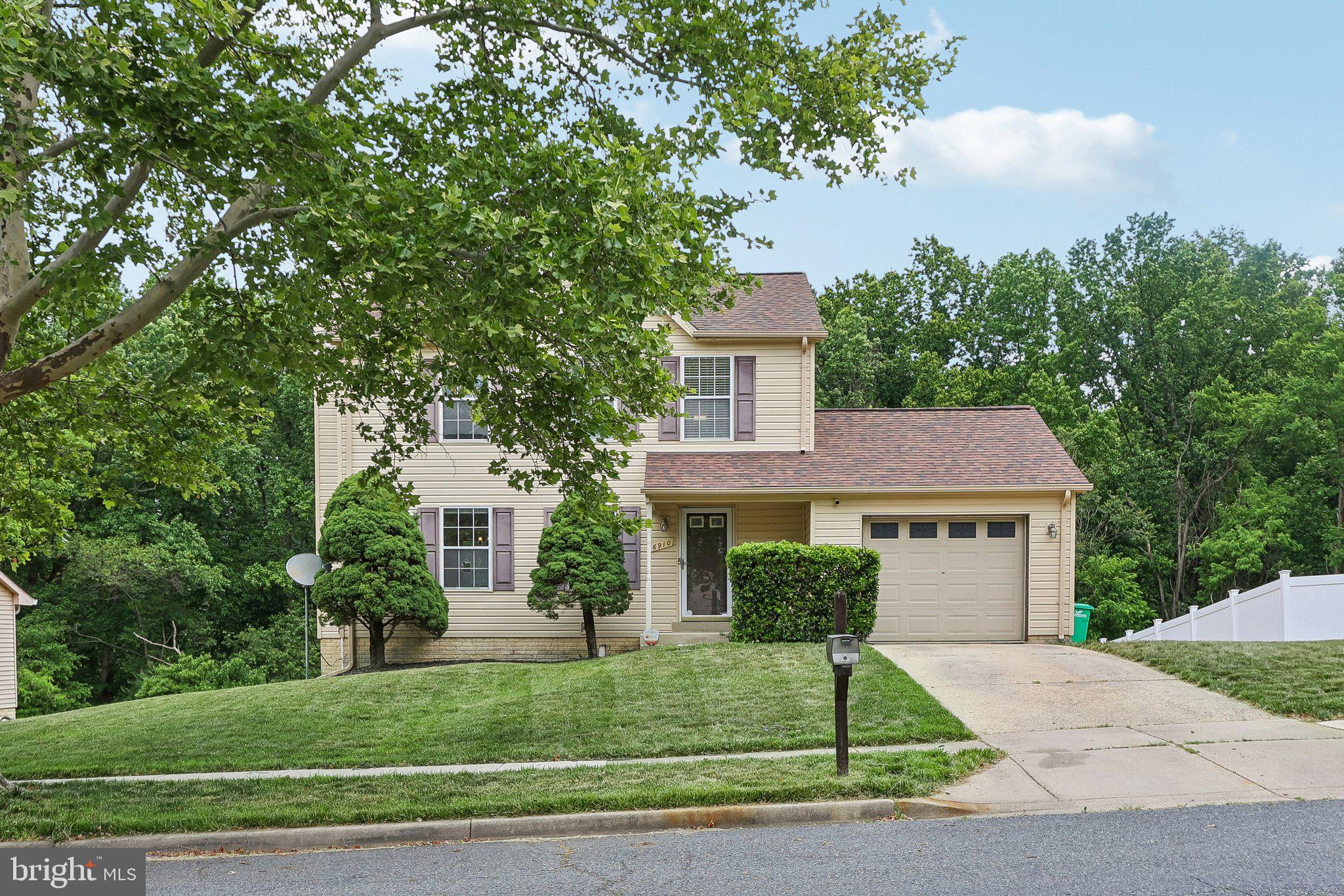 STONEGATE - Residential