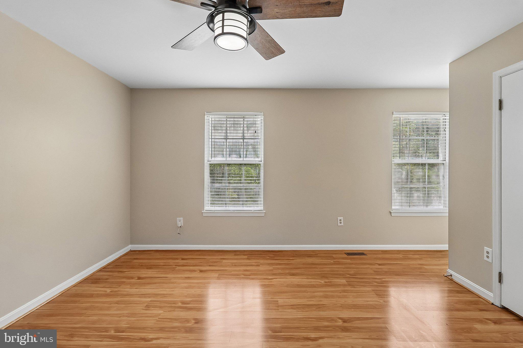STONEGATE - Residential