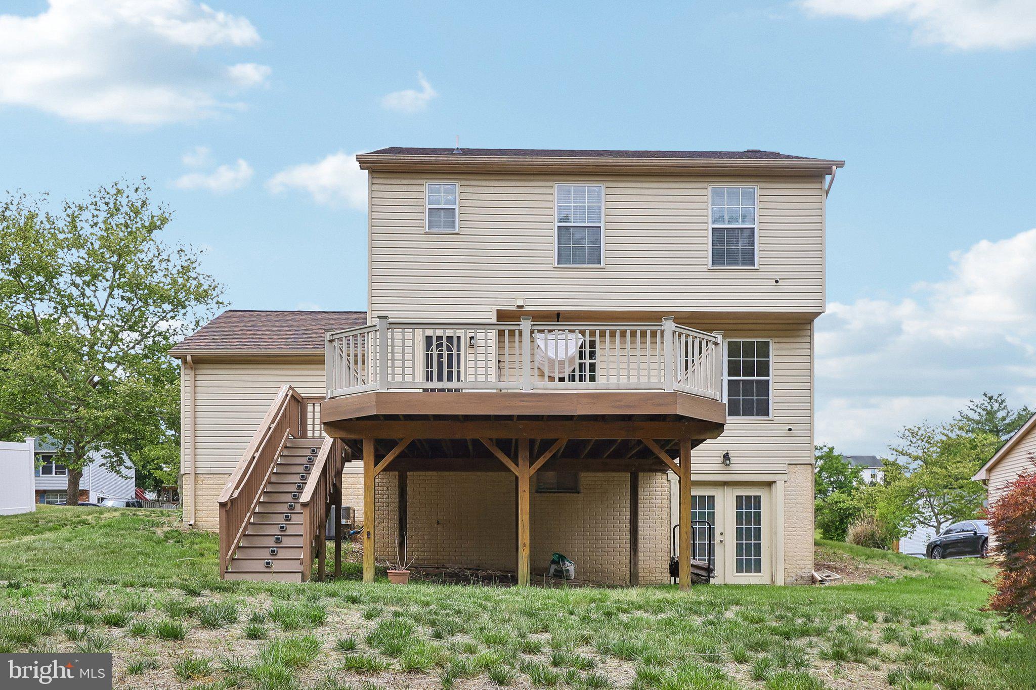 STONEGATE - Residential