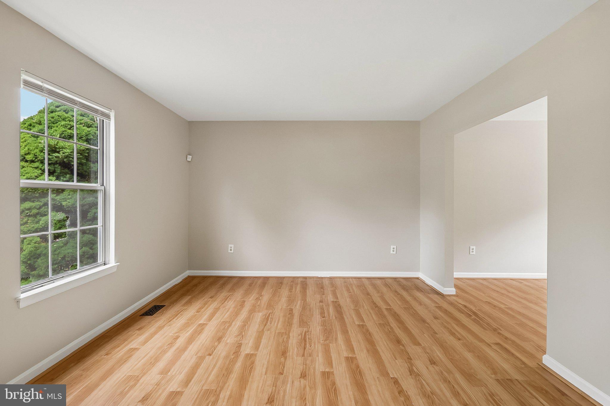 STONEGATE - Residential