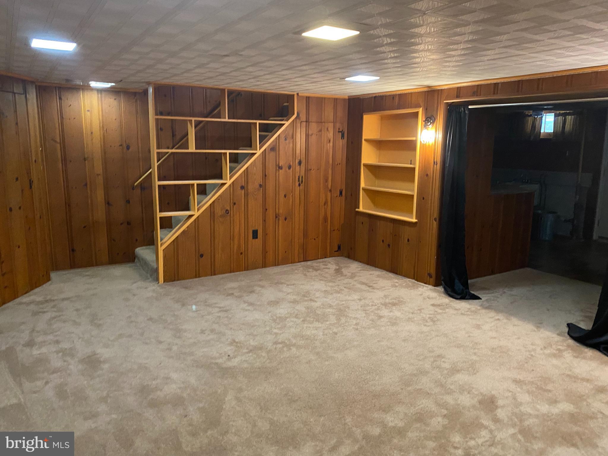 LOCH RAVEN VILLAGE - Residential