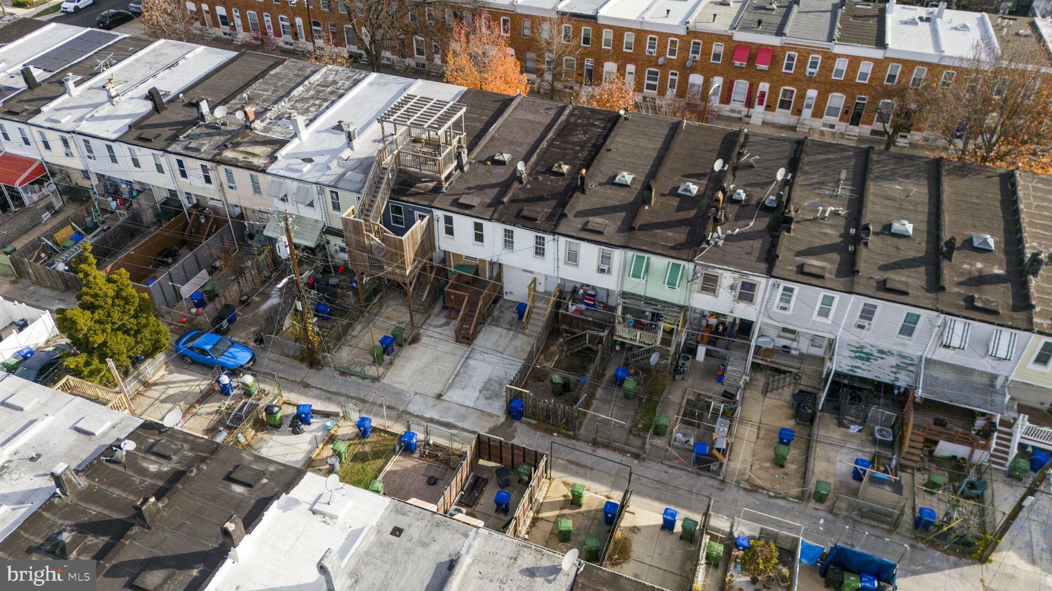 GREEKTOWN - Residential Lease