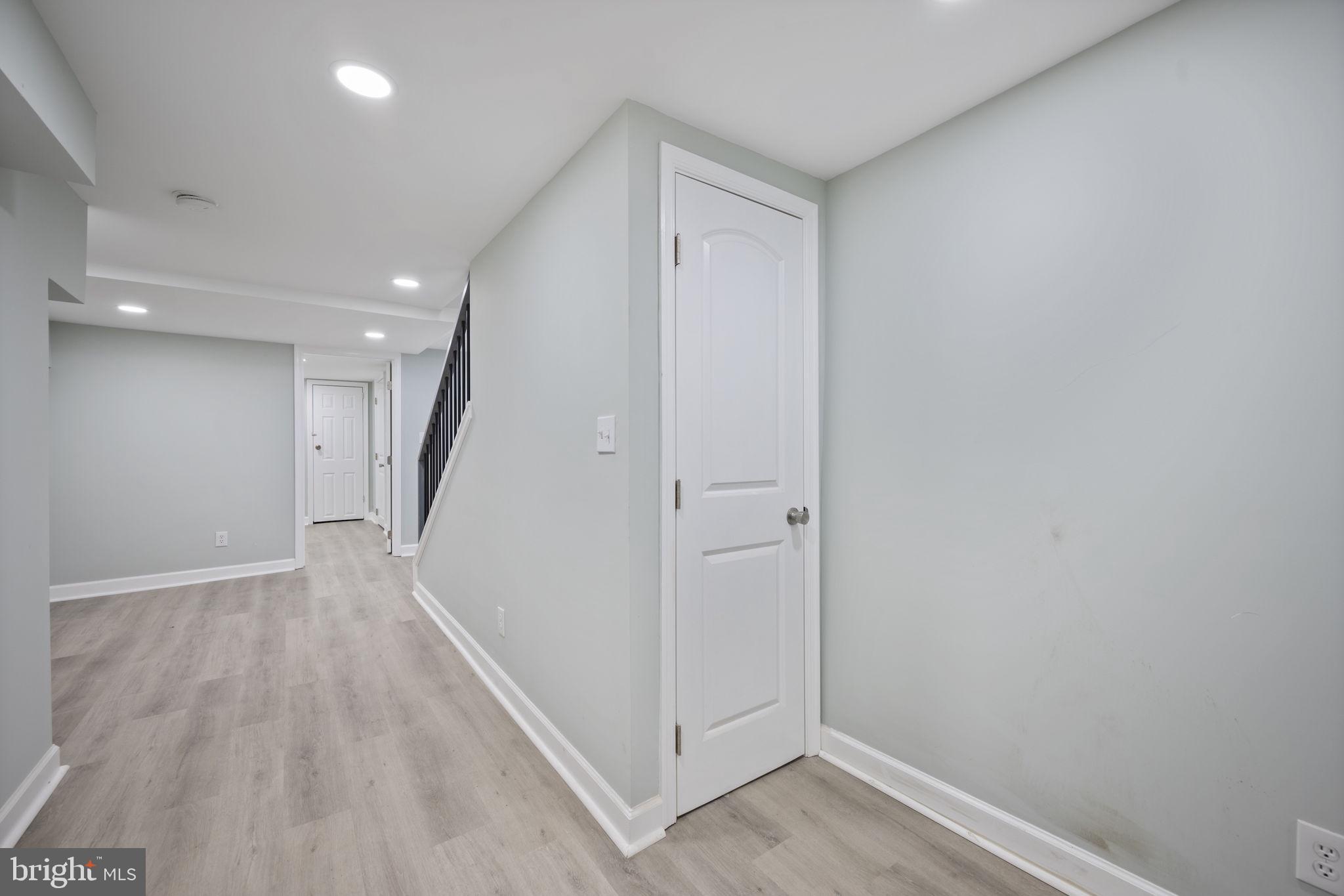 GREEKTOWN - Residential Lease