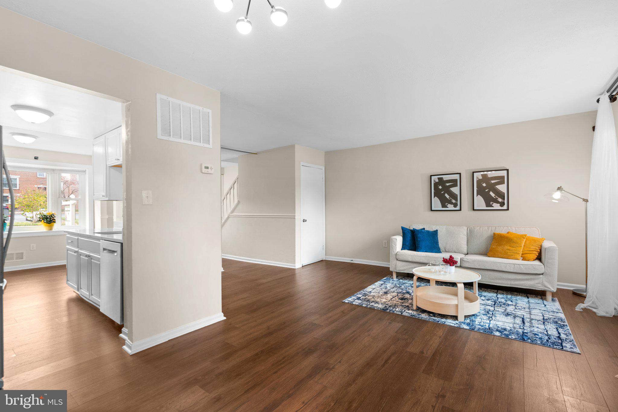 SHADY GROVE VILLAGE - Residential