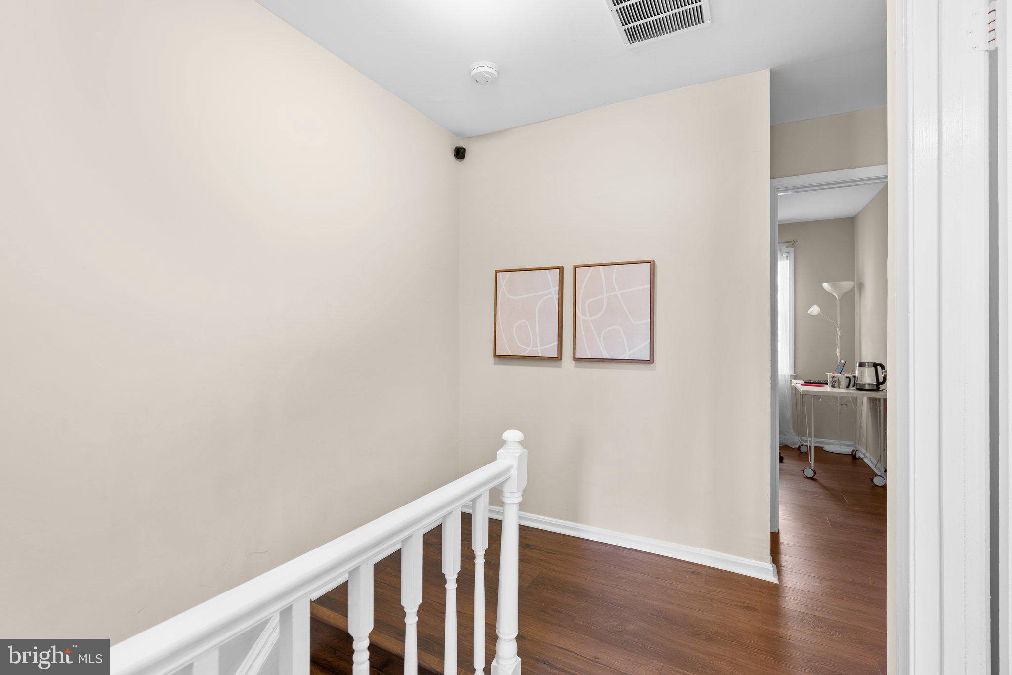 SHADY GROVE VILLAGE - Residential