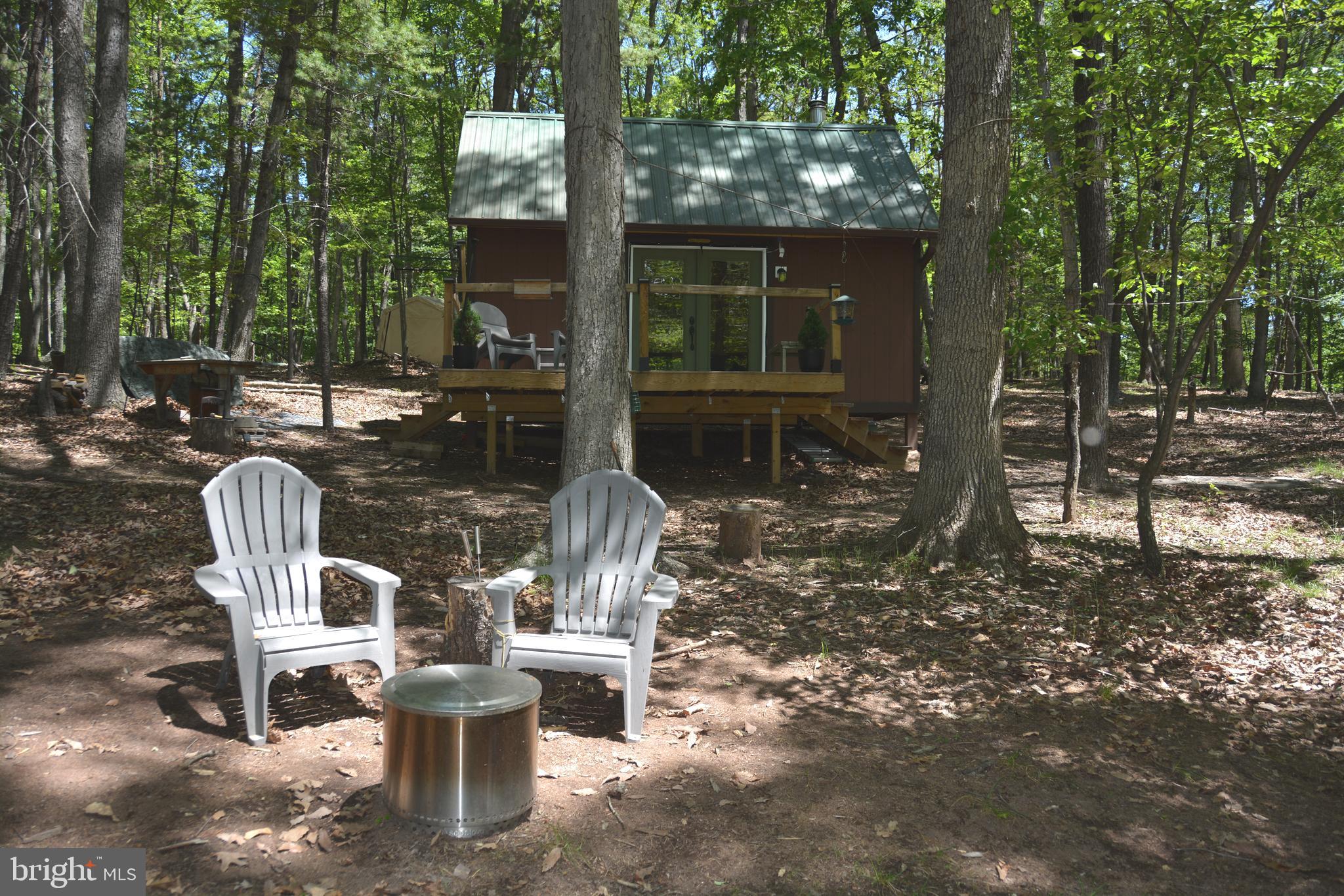 RITTER MOUNTAIN - Land