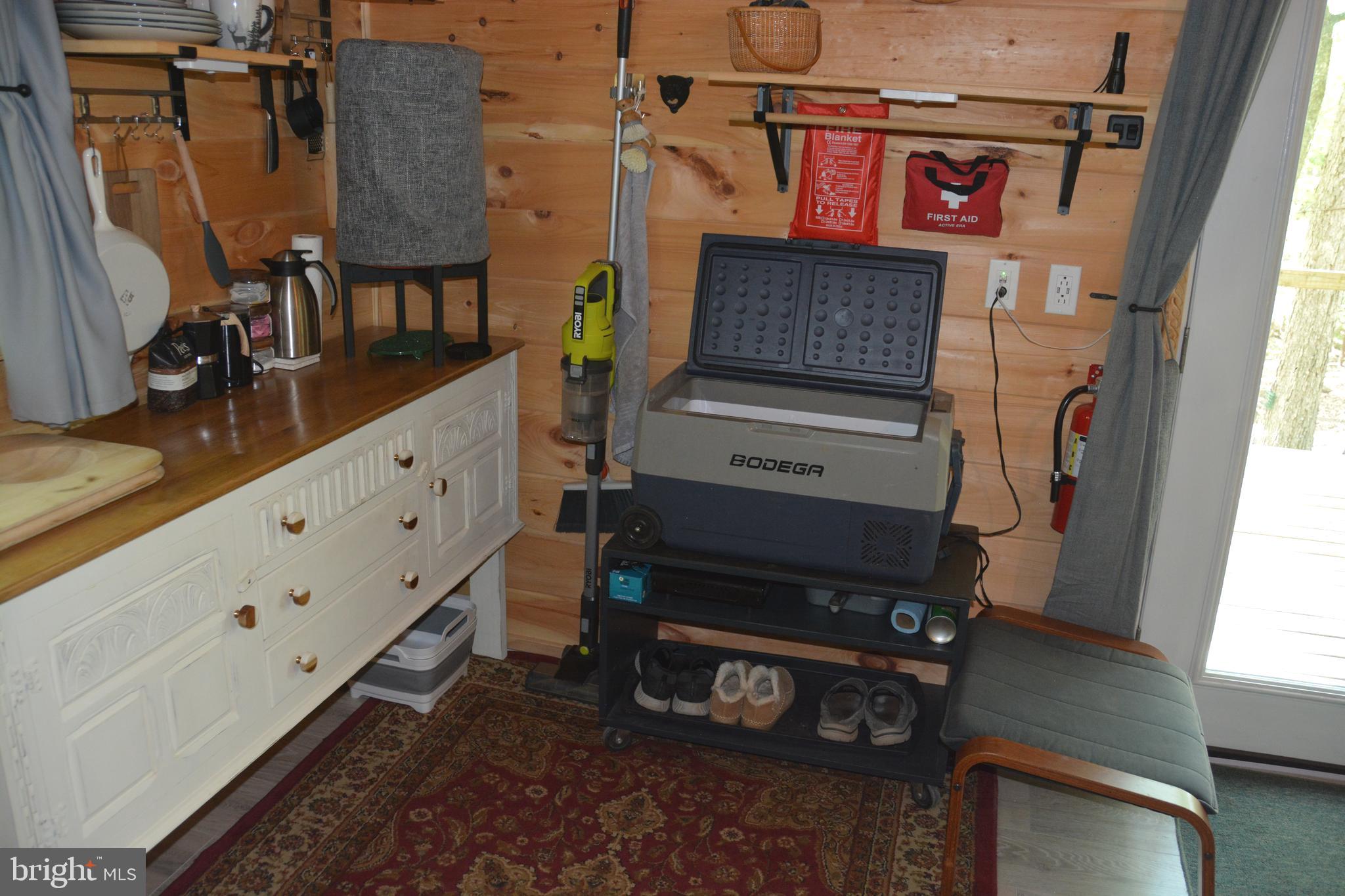 RITTER MOUNTAIN - Land