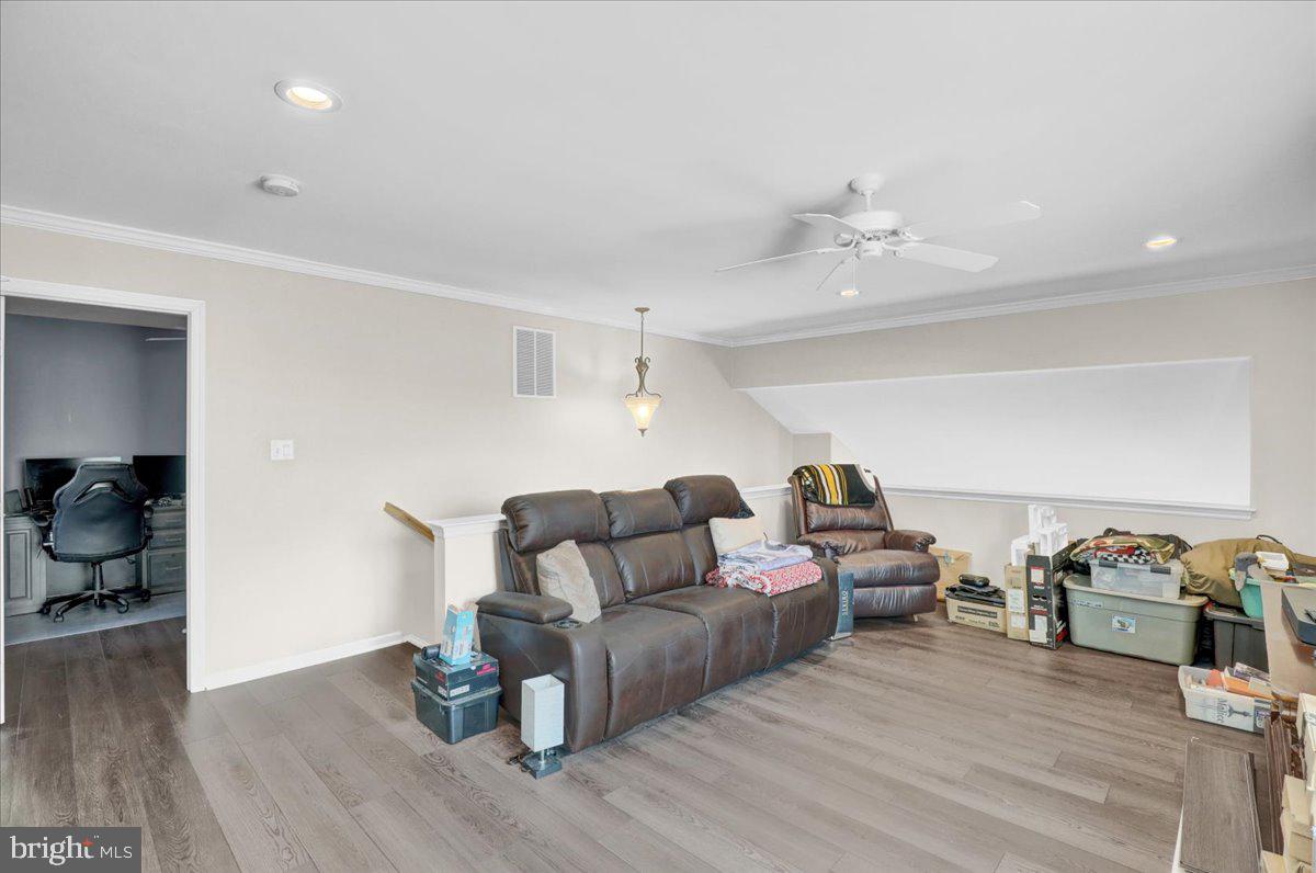 CROSSINGS - Residential